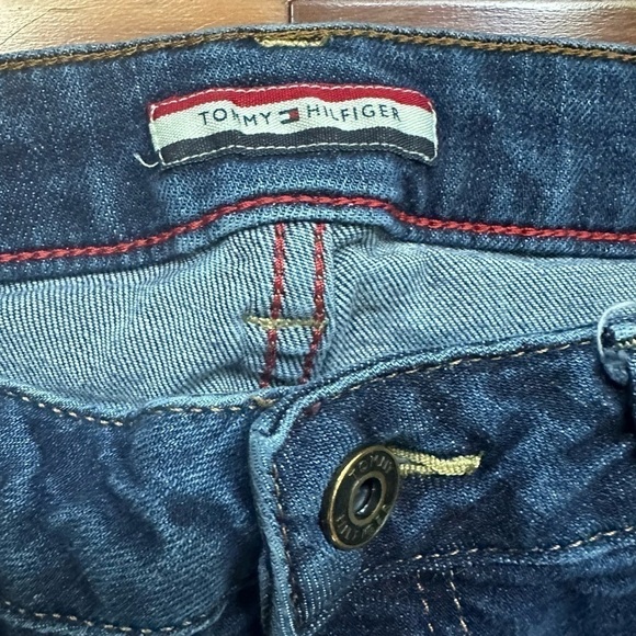Tommy Hilfiger Curve Straight Jeans - Picture 8 of 11